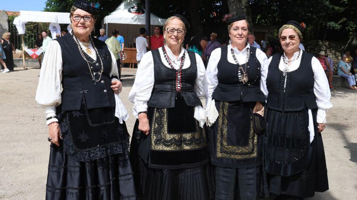 Gloria Caride, Lupe Varela, Rosa Cruces y Celia Estévez.  | // ALBA VILLAR