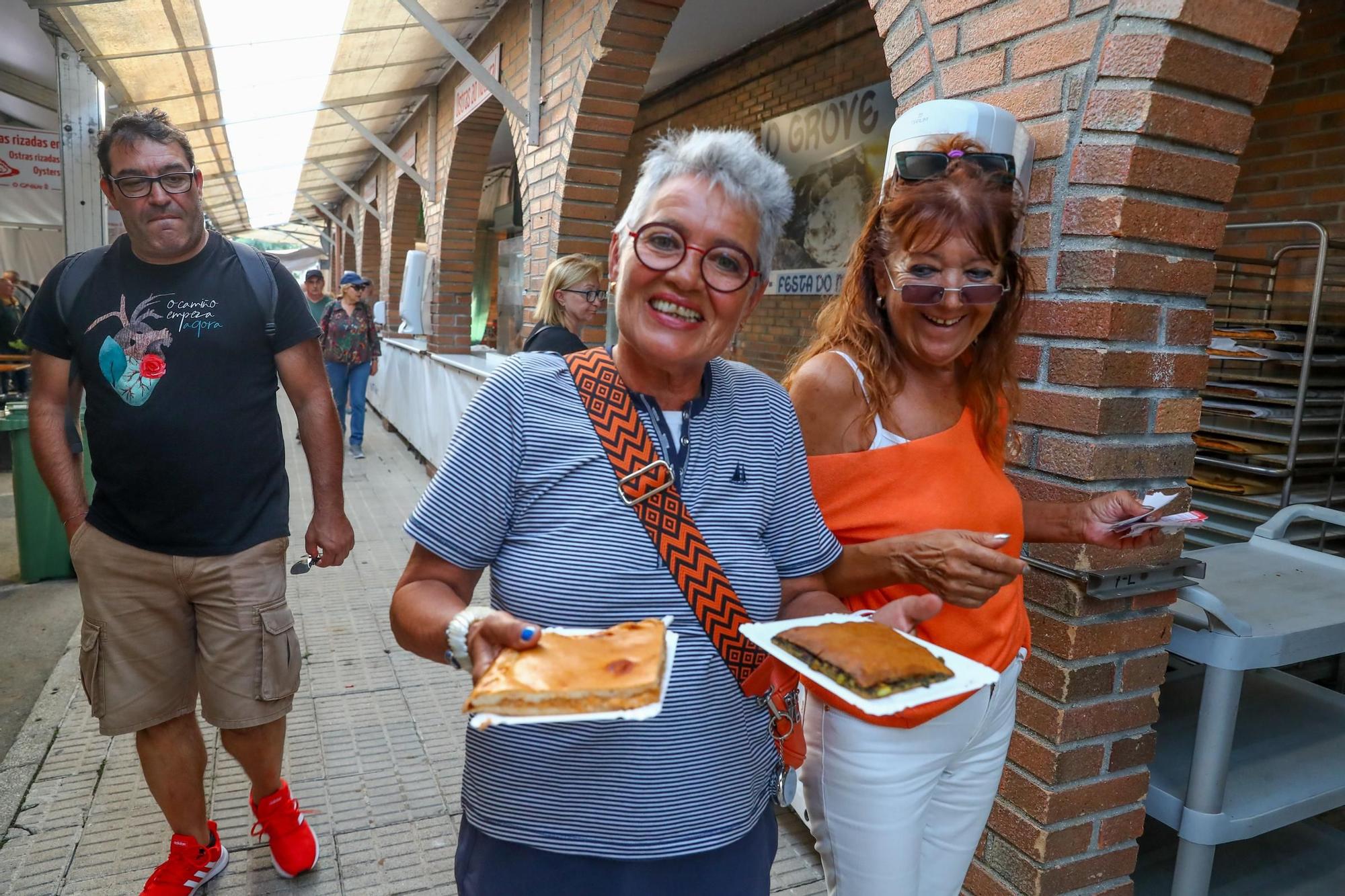 La jornada inaugural de la Festa do Marisco de O Grove.