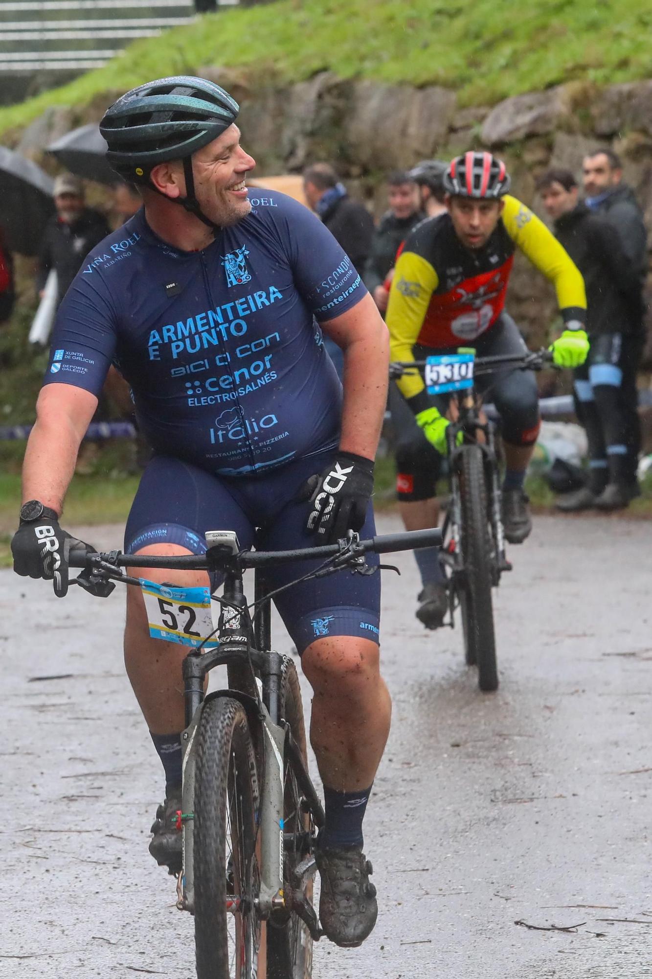 El monte Xiabre se convierte en el paraíso de la bicicleta de montaña