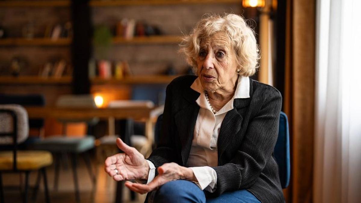 La exalcaldesa de Madrid Manuela Carmena, durante la entrevista.