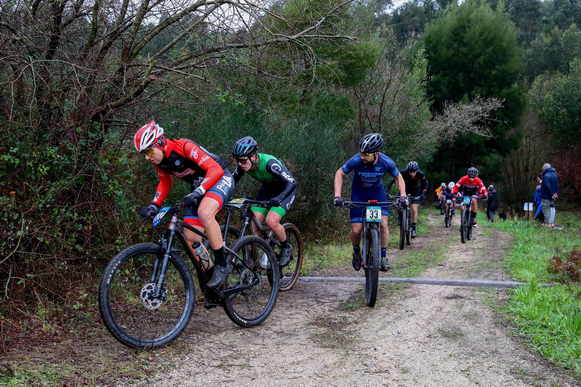 El monte Xiabre se convierte en el paraíso de la bicicleta de montaña