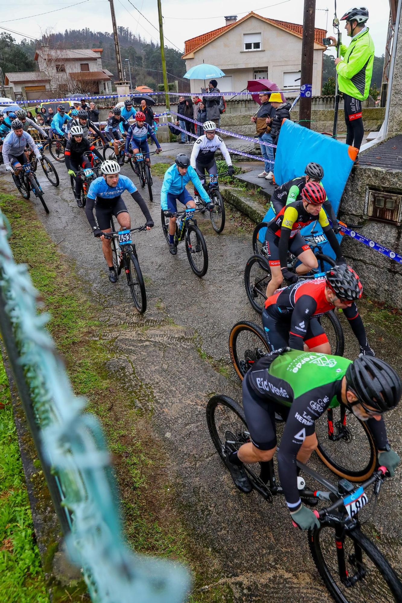 El monte Xiabre se convierte en el paraíso de la bicicleta de montaña