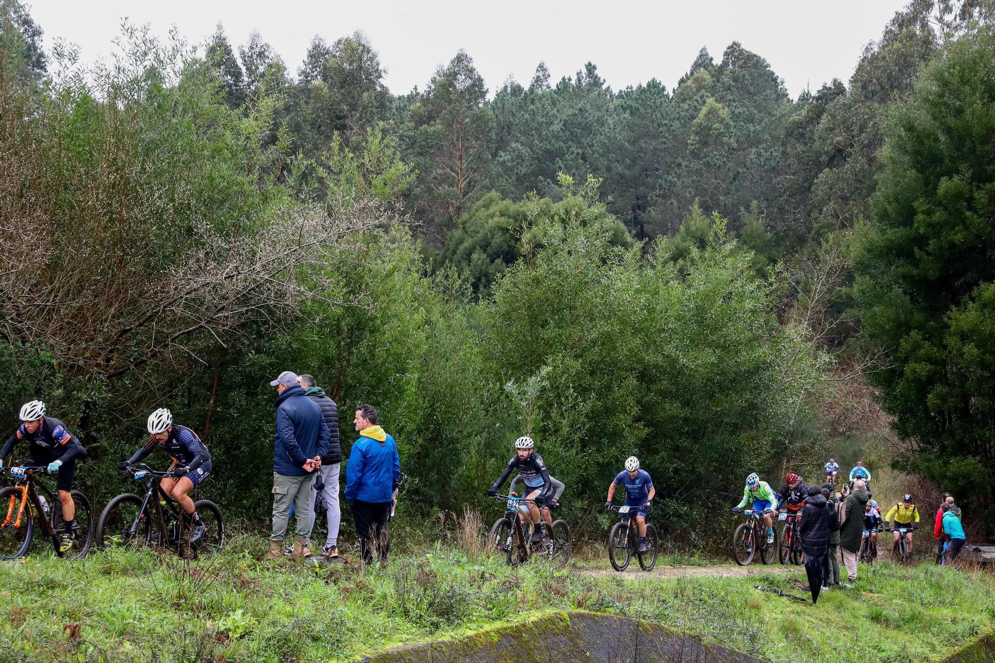 El monte Xiabre se convierte en el paraíso de la bicicleta de montaña