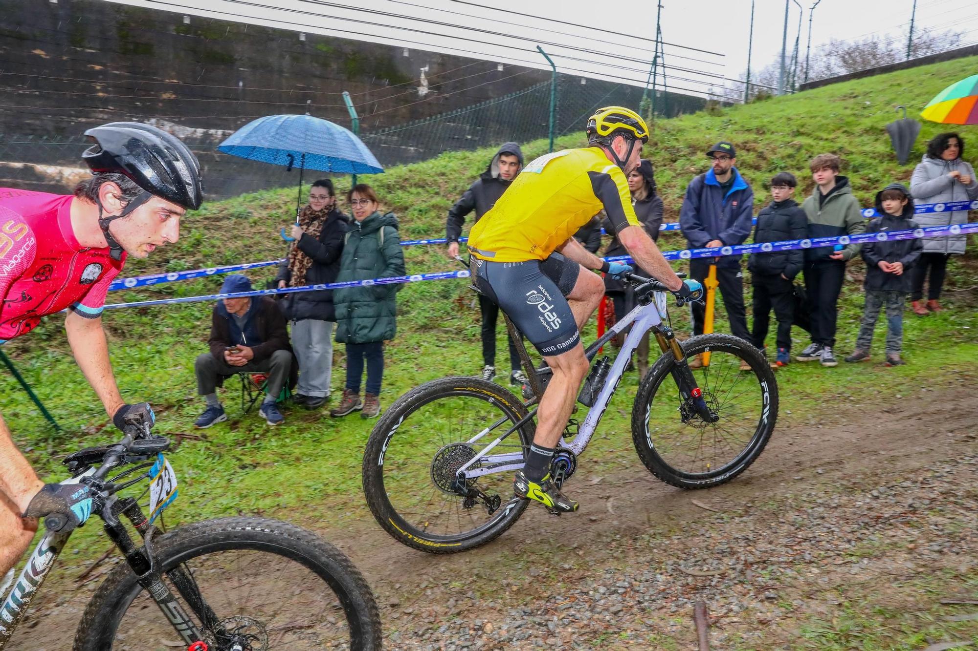 El monte Xiabre se convierte en el paraíso de la bicicleta de montaña