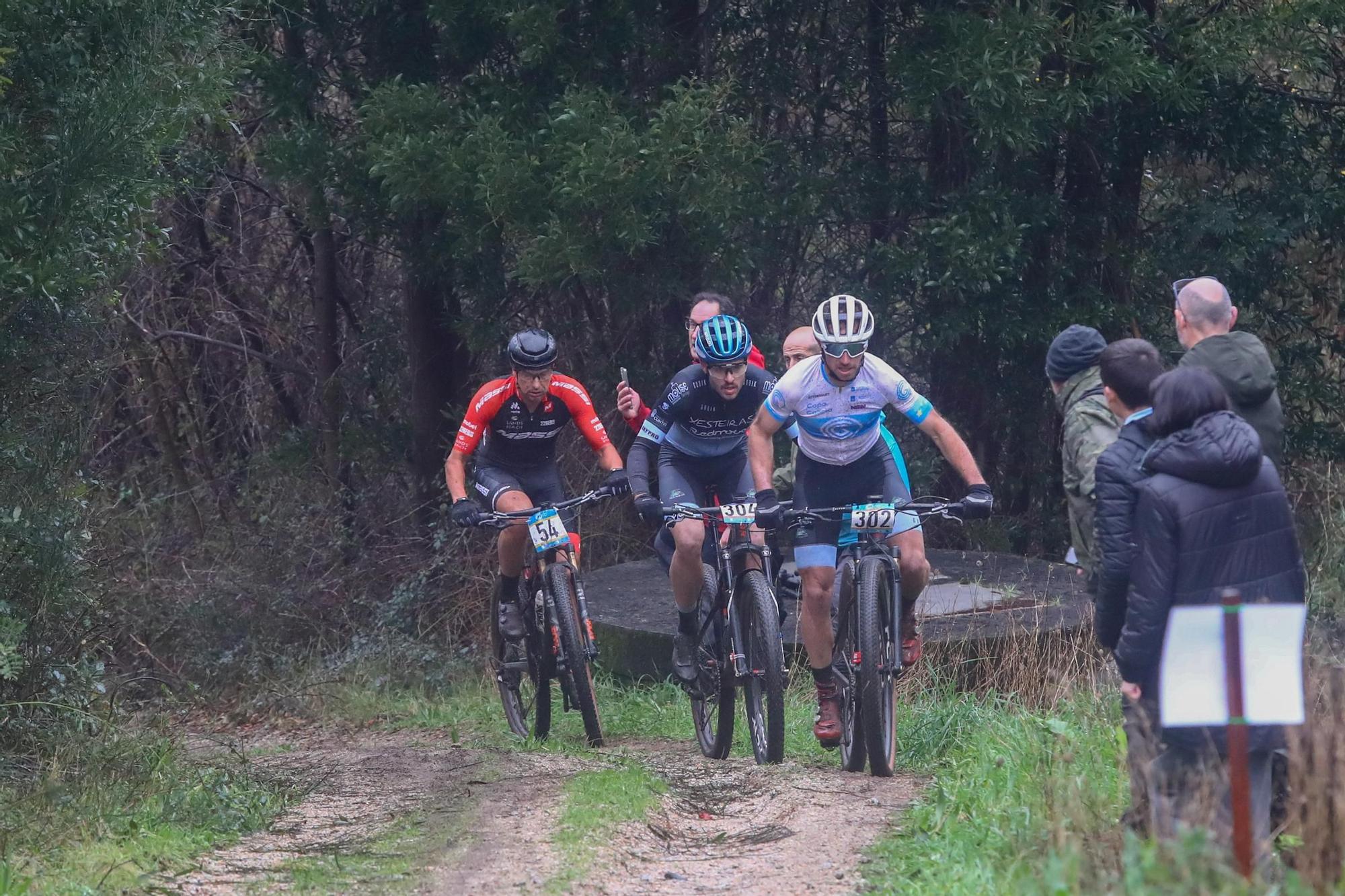 El monte Xiabre se convierte en el paraíso de la bicicleta de montaña