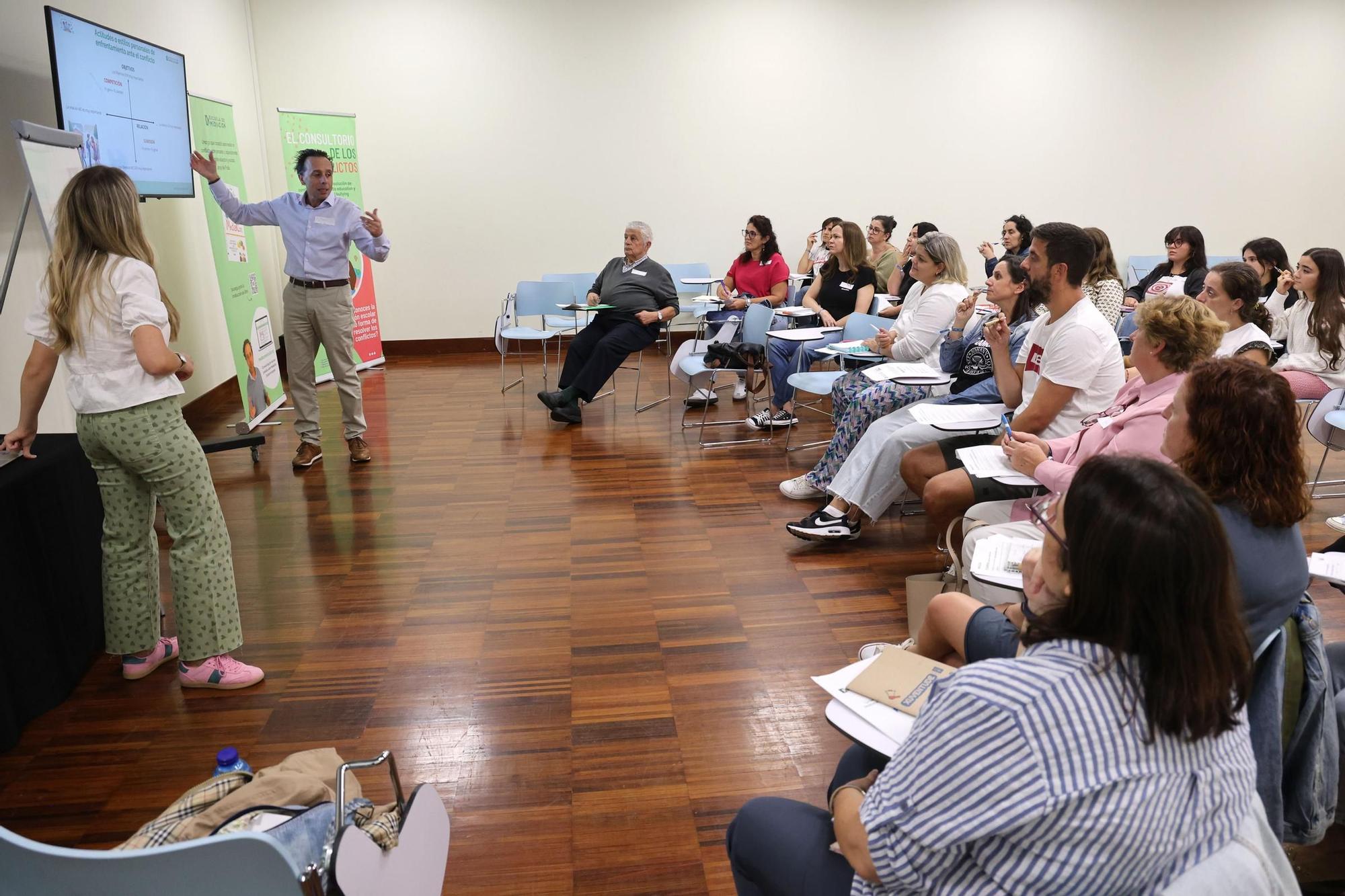 Imágenes que dejó la jornada inaugural del VIII Foro de Educación en Vigo