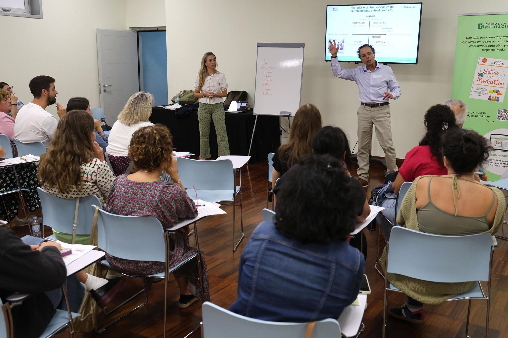 Imágenes que dejó la jornada inaugural del VIII Foro de Educación en Vigo