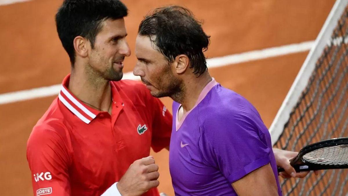 Djokovic y Nadal, antes del último enfrentamiento en París.